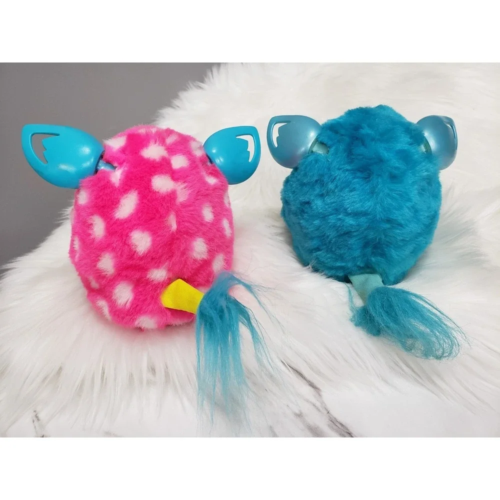 BROKEN!!!‎ FOR PARTS LOT 2 Vintage 2012 TIGER Furby Boom White Pink Dotted Blue